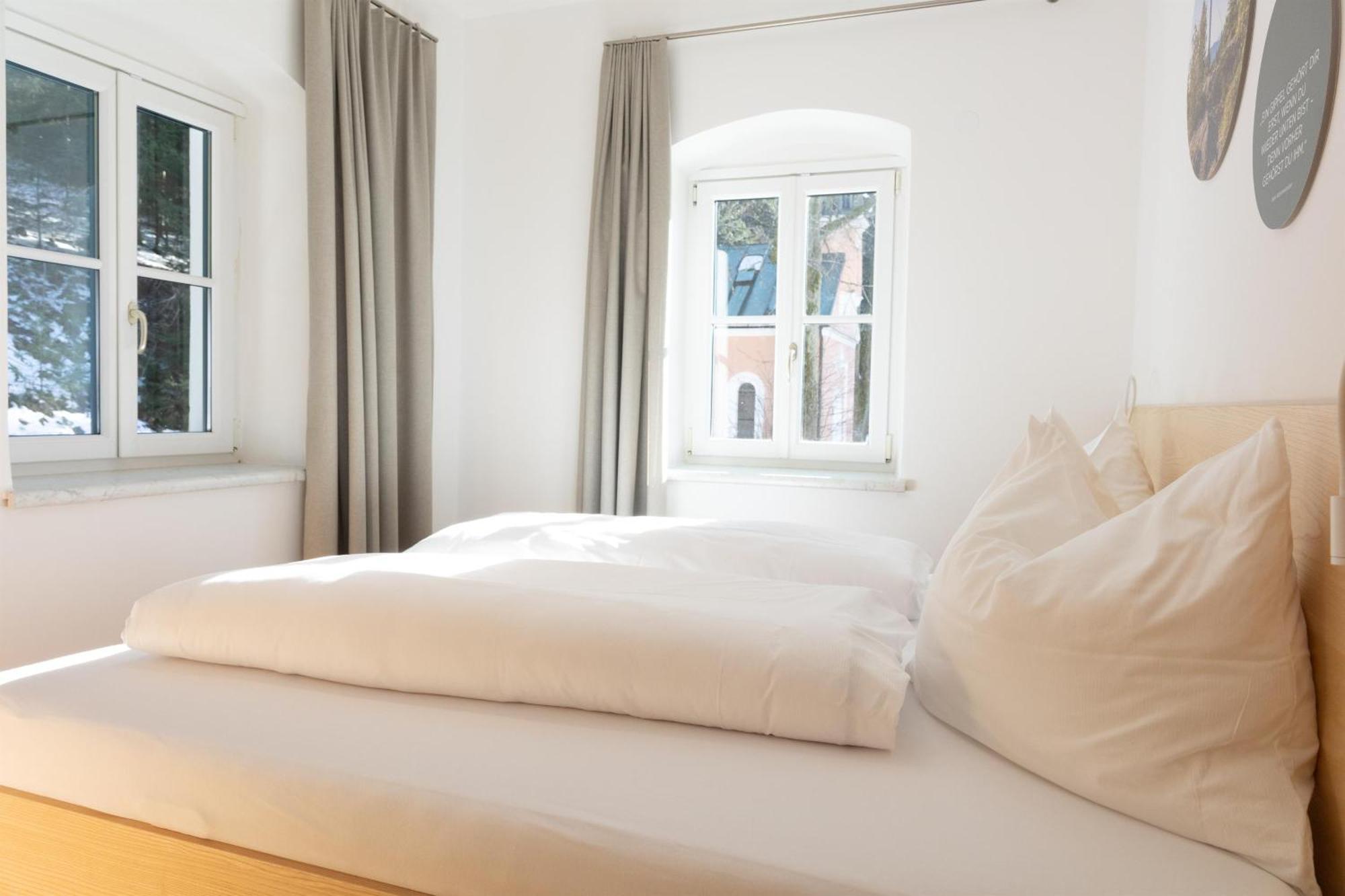 Forsthaus Apartments - Ski + Bike & Hike Клафер ам Хохфихт Екстериор снимка