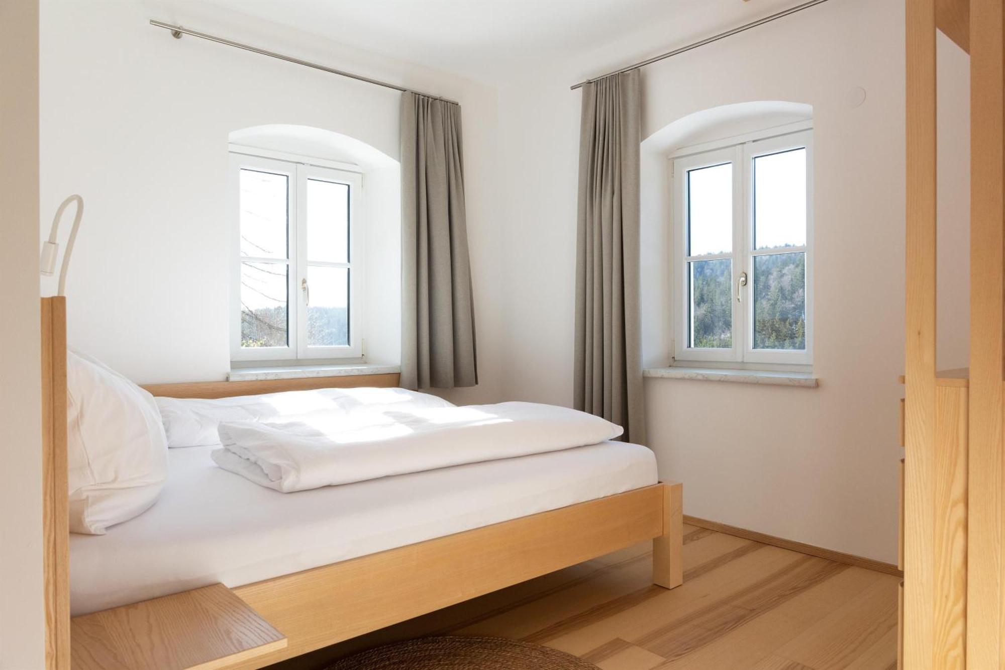 Forsthaus Apartments - Ski + Bike & Hike Клафер ам Хохфихт Екстериор снимка
